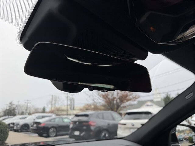 2025 BMW 5 Series 530i xDrive