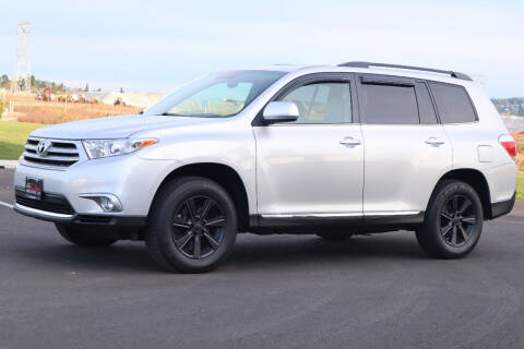 2013 Toyota Highlander for sale at Beaverton Auto Wholesale LLC in Hillsboro OR