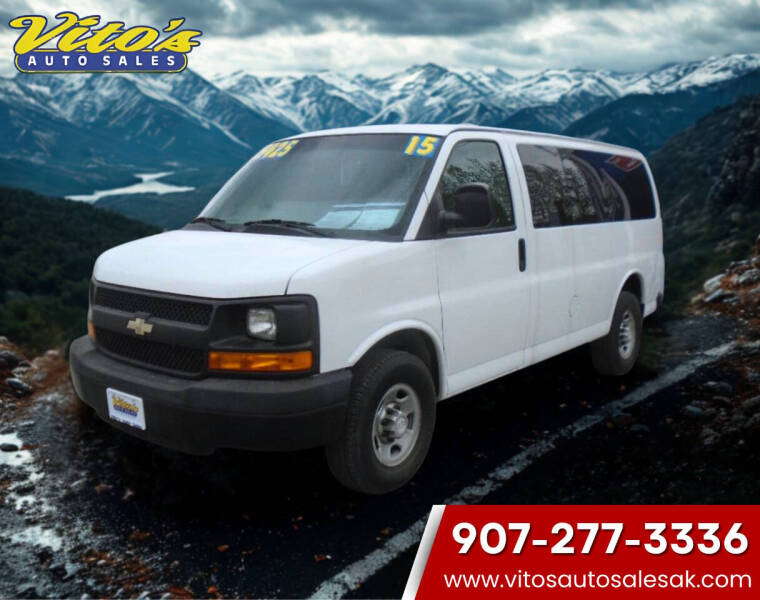 2015 Chevrolet Express Passenger LS's photo