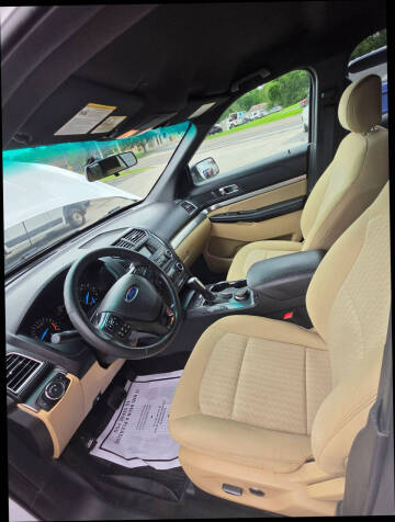 2017 Ford Explorer