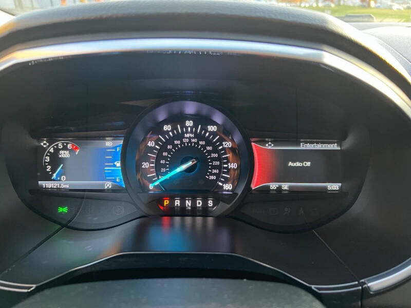 2020 Ford Edge Titanium