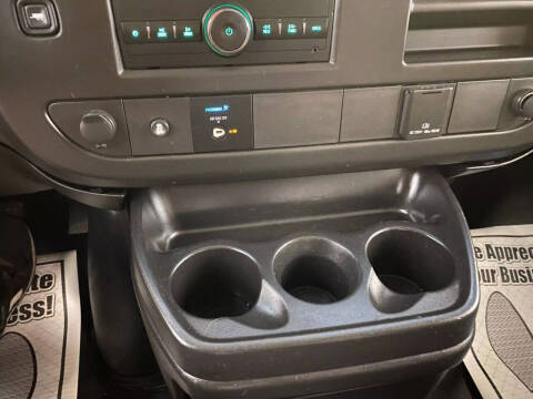 2017 Chevrolet Express 2500