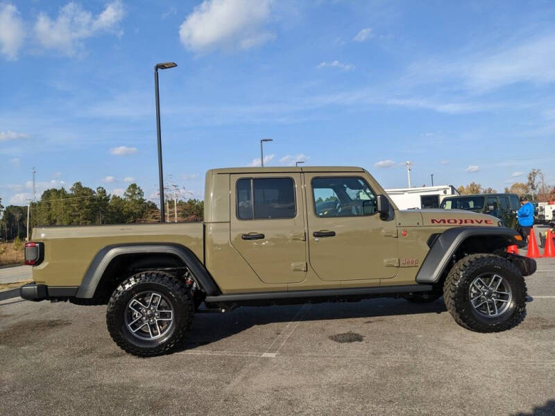 2026 Jeep Gladiator Mojave