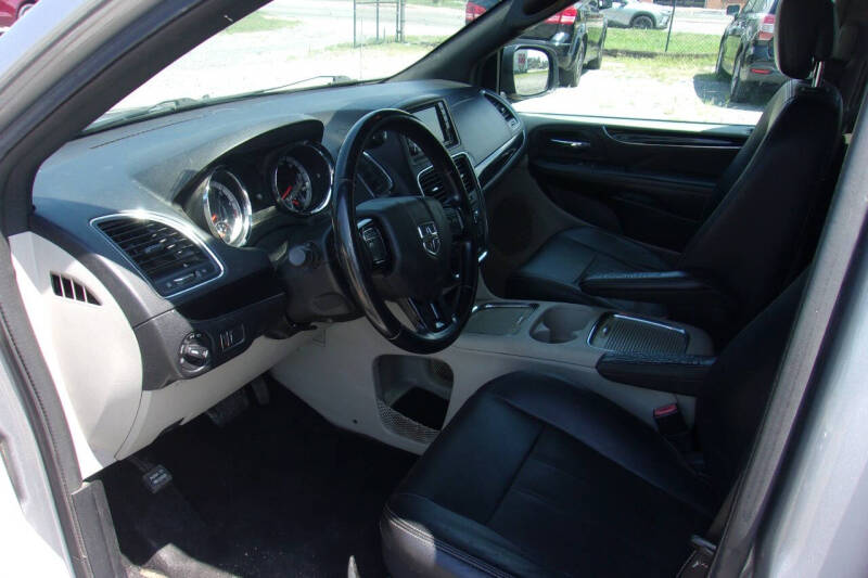 2019 Dodge Grand Caravan SXT