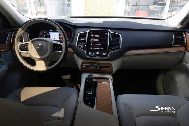 2022 Volvo XC90 Recharge T8 Inscription Expression 7P