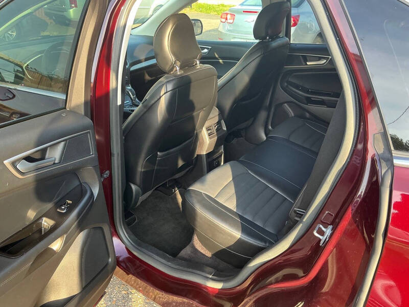 2017 Ford Edge SEL