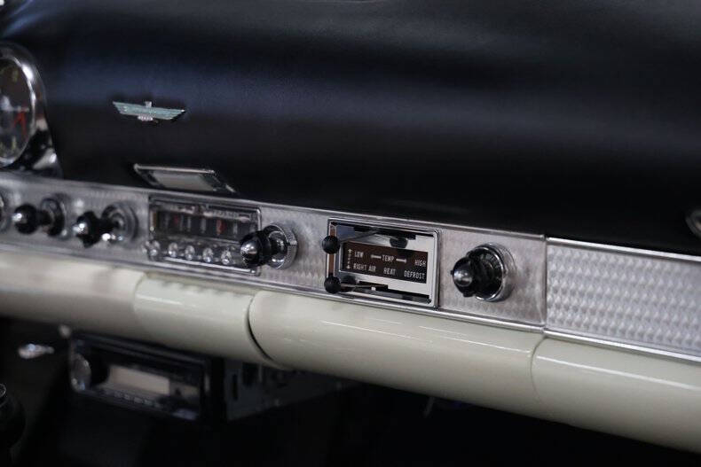 1956 Ford Thunderbird