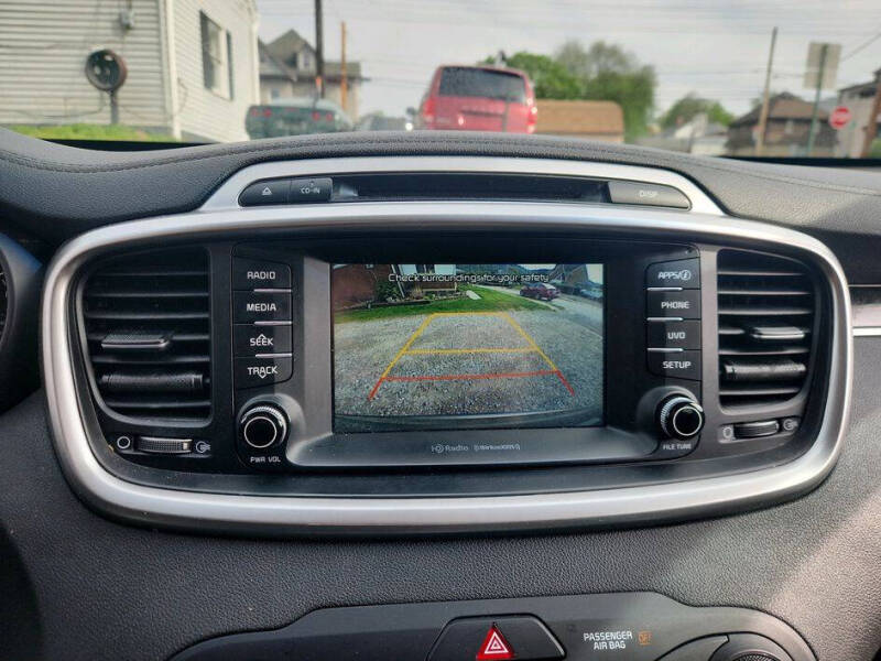 2018 Kia Sorento LX