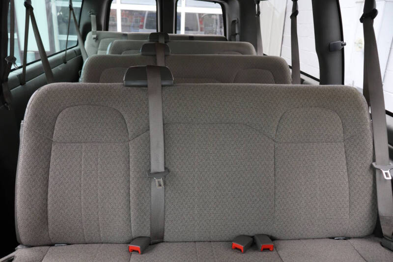 2017 Chevrolet Express LT 3500