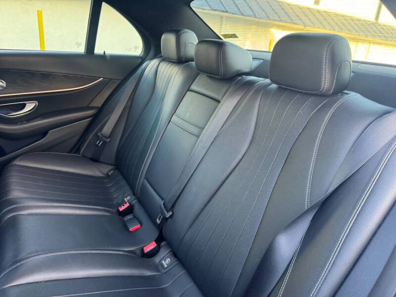 2018 Mercedes-Benz E-Class E 300