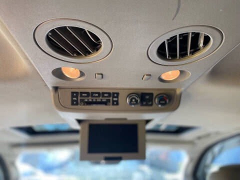 2010 Nissan Armada Platinum