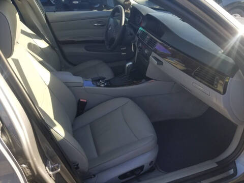 2011 BMW 3 Series 328i