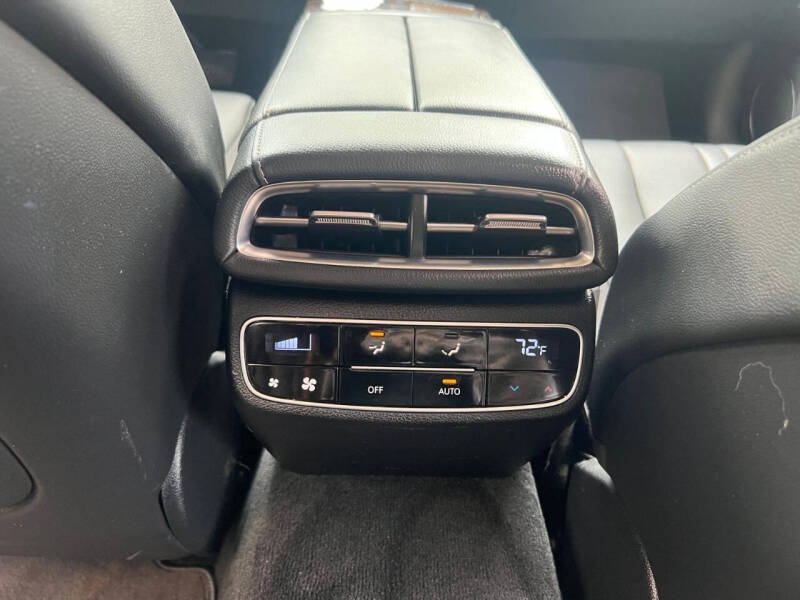 2021 Genesis G80 2.5T