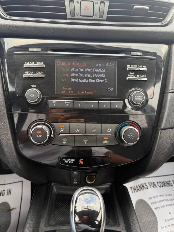 2017 Nissan Rogue S