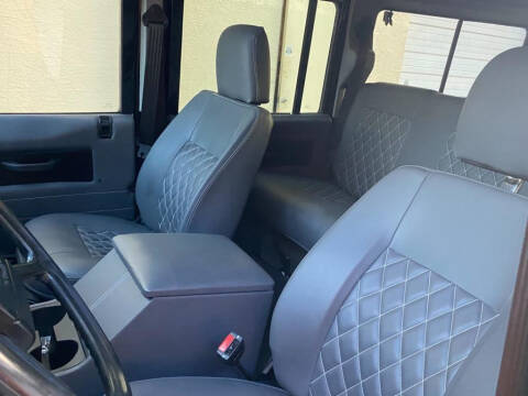 1992 Land Rover Defender