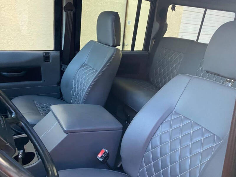 1992 Land Rover Defender