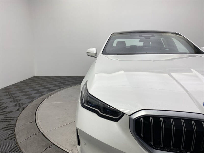 2024 BMW i5 eDrive40