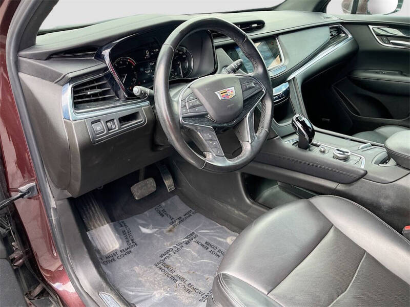 2022 Cadillac XT5 Premium Luxury