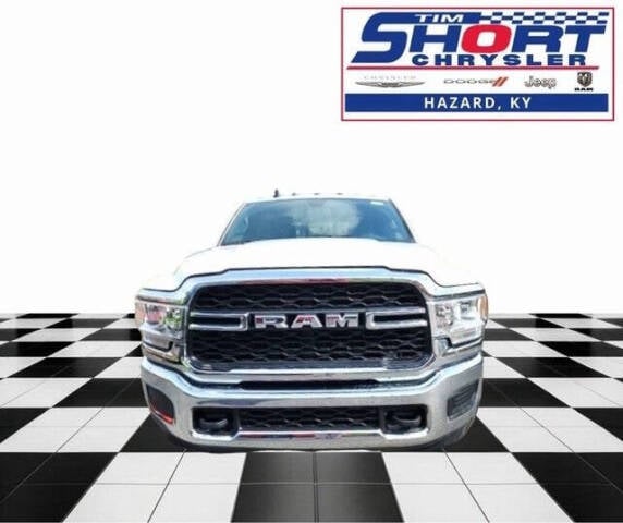 Used 2024 RAM Ram 2500 Pickup Tradesman with VIN 3C6UR5CL9RG118302 for sale in Hazard, KY