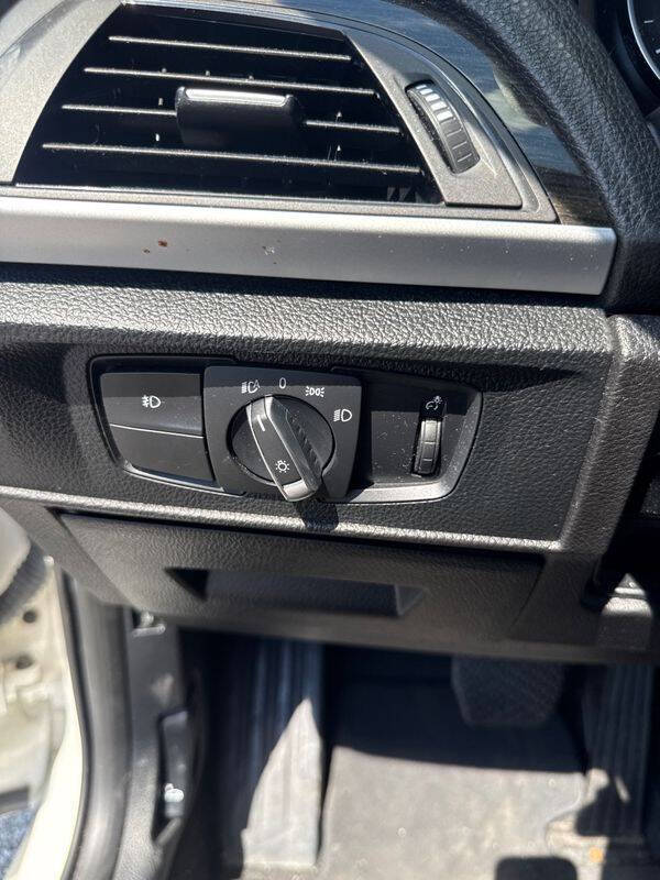 2015 BMW 2 Series 228i