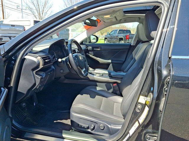 2018 Lexus IS 300