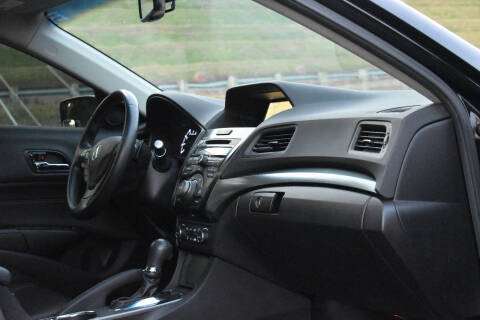 2014 Acura ILX 2.0L w/Tech