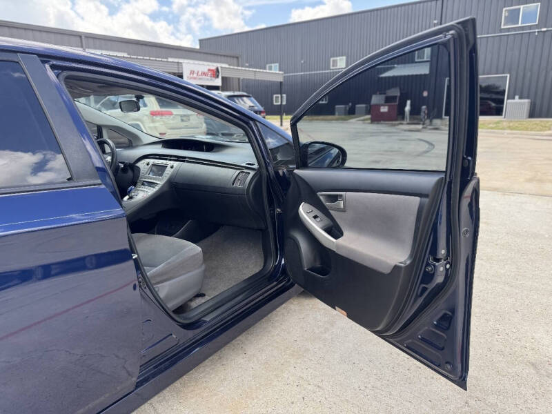 2014 Toyota Prius Two