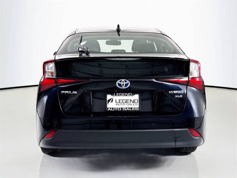 2021 Toyota Prius XLE