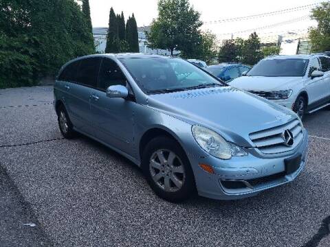 2006 Mercedes-Benz R-Class for sale at BETTER BUYS AUTO INC in East Windsor CT