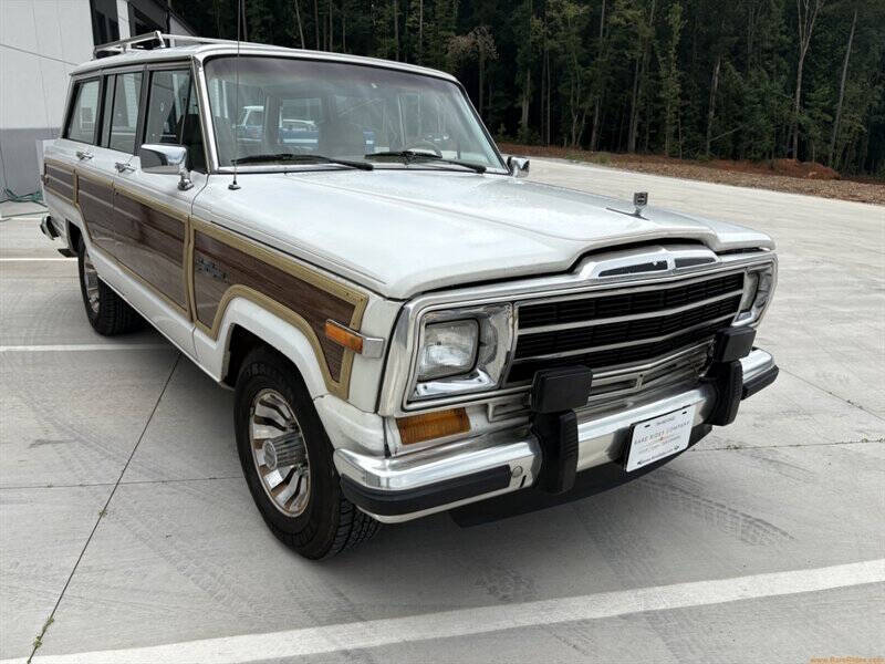 1988 Jeep Grand Wagoneer