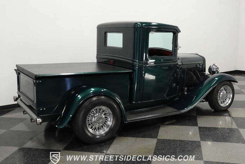 1932 Ford F-100