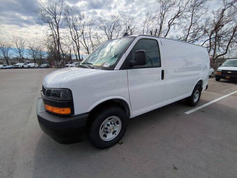 2025 Chevrolet Express 2500