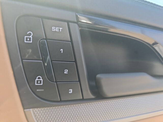 2026 Porsche Cayenne