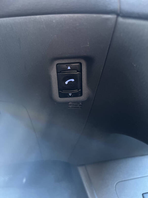 2010 Toyota Prius III