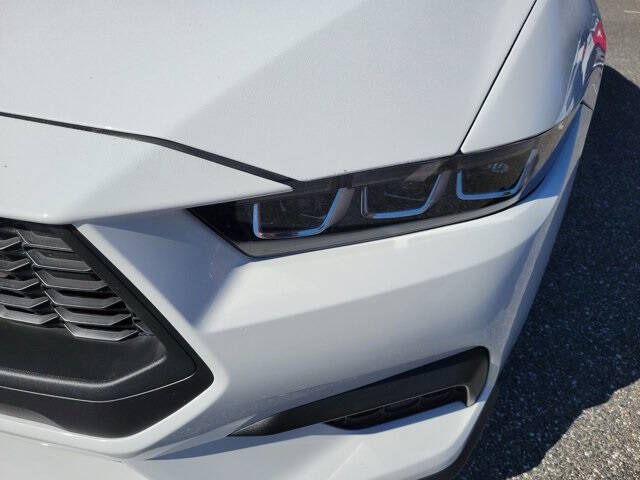 2024 Ford Mustang EcoBoost