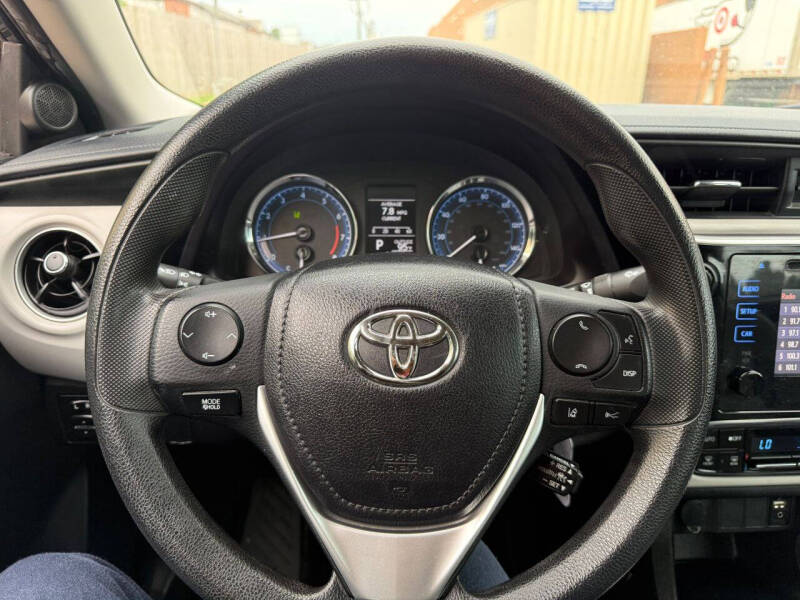 2017 Toyota Corolla LE