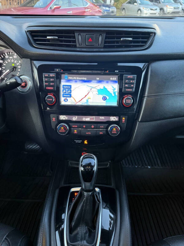 2017 Nissan Rogue Hybrid