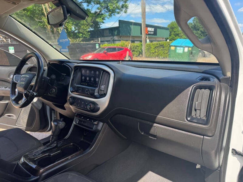 2020 GMC Canyon SLE
