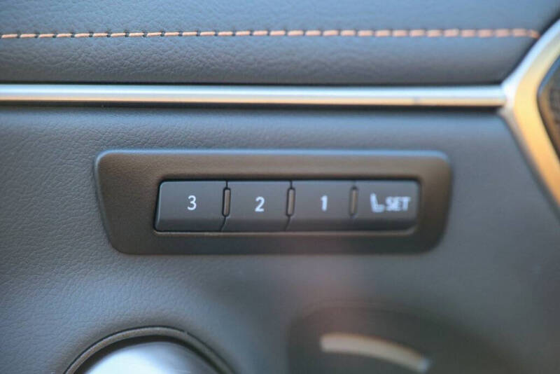 2025 Lexus ES 350 Luxury