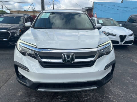 2021 Honda Pilot for sale at Molina Auto Sales in Hialeah FL