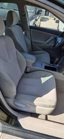 2011 Toyota Camry LE V6