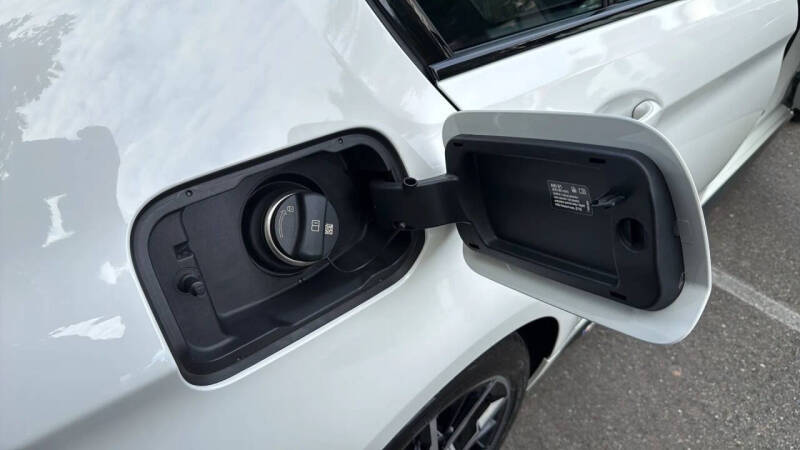 2022 BMW 5 Series 530e xDrive