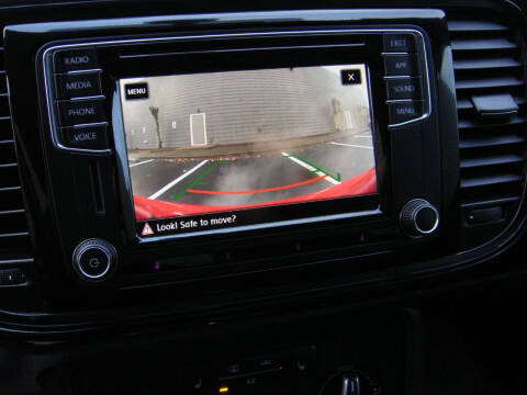 2018 Volkswagen Beetle 2.0T S