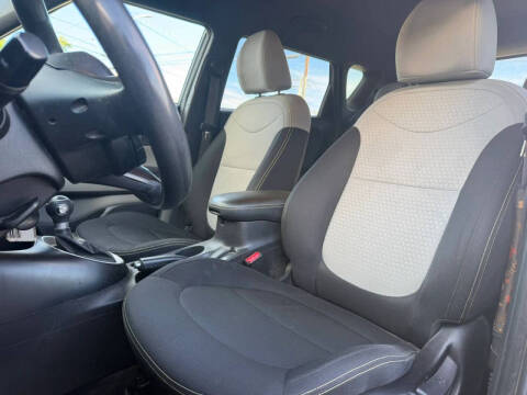 2014 Kia Soul +