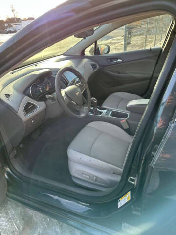 2018 Chevrolet Cruze LT Auto
