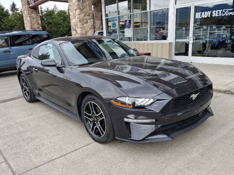 2022 Ford Mustang EcoBoost