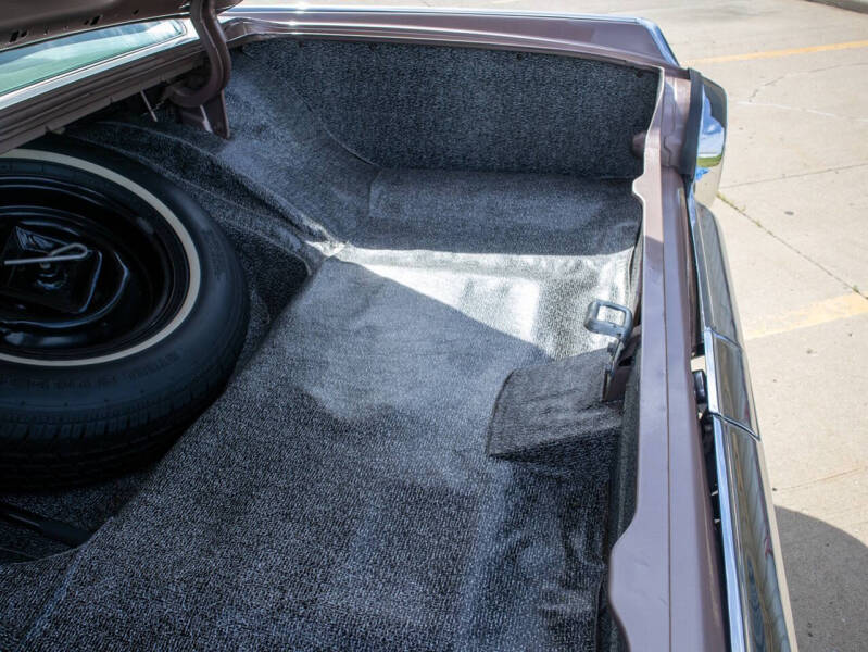 1963 Ford Thunderbird