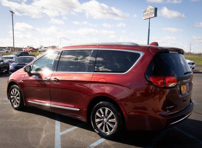 2019 Chrysler Pacifica Touring L Plus