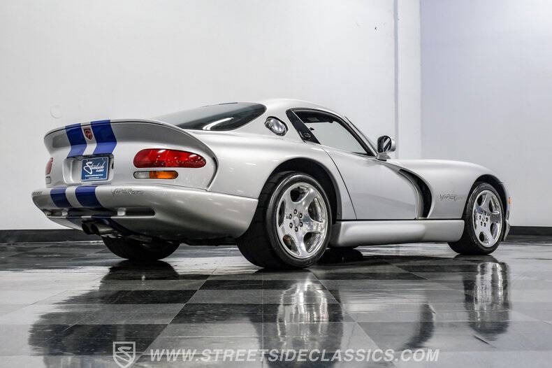 1999 Dodge Viper GTS
