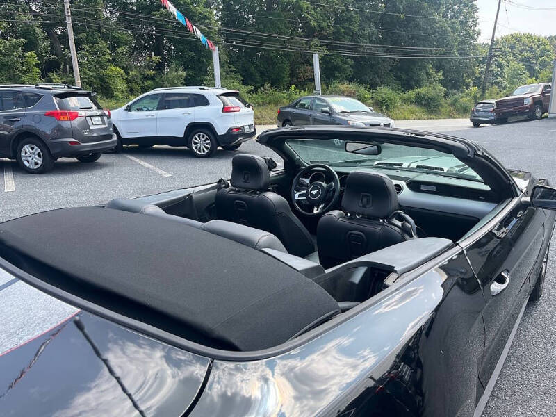 2016 Ford Mustang EcoBoost Premium